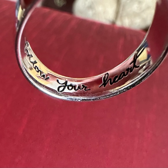 "Follow Your Heart" Sterling Silver Band Ring - Picture 4 of 5